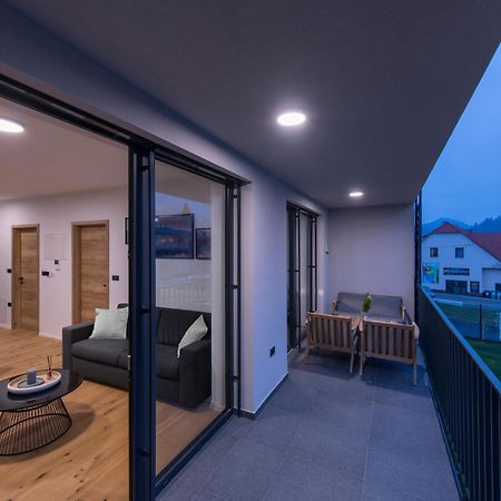 Apartmaji Harpf سلوفينج غرادتس الغرفة الصورة