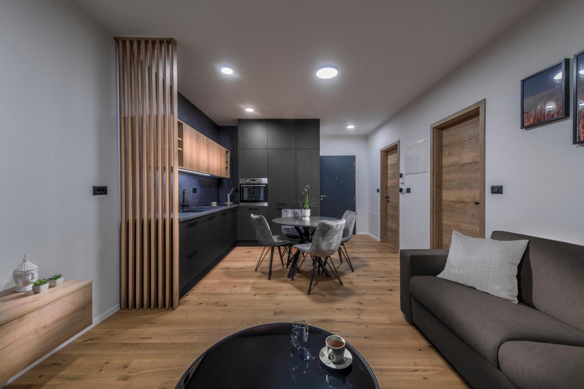 Apartmaji Harpf سلوفينج غرادتس الغرفة الصورة